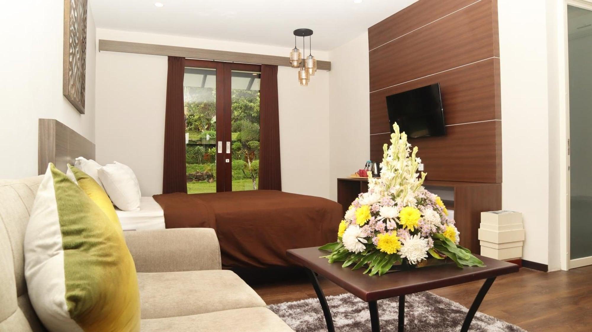 Kusuma Agrowisata Resort & Convention Malang Exterior foto